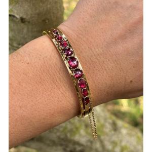 18 Ct Gold Bracelet And Perpignan Garnets 