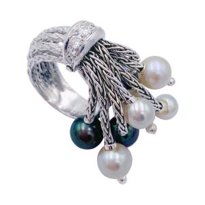 Sterlé Ring, "draperie", White Gold, Platinum, Diamonds And Pearls.