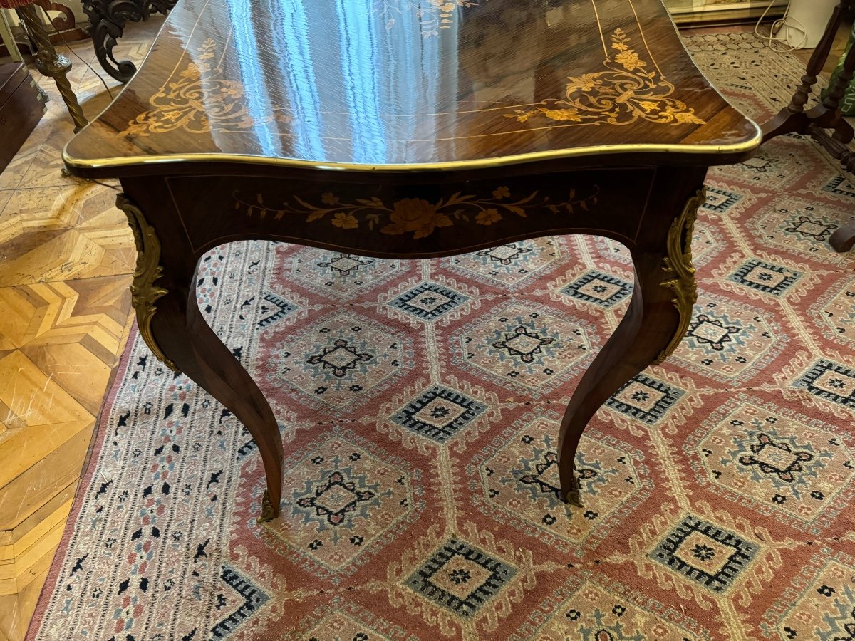 19th Century Inlaid Middle Table -photo-1