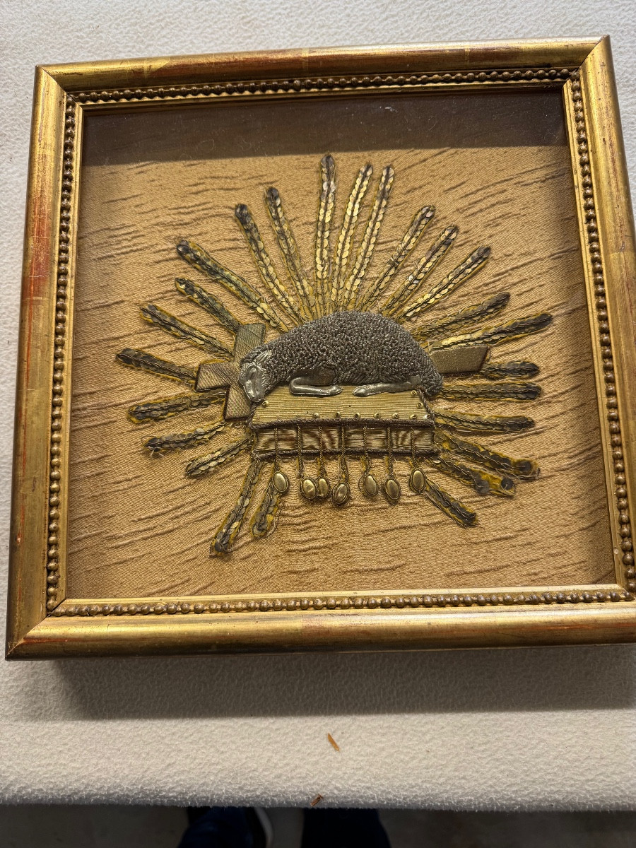 Framed Chalice Blade With The Pascal Lamb 