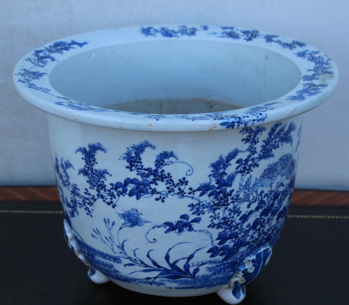 Japanese Porcelain Cache Pot, Meiji Period, Late 19th Century