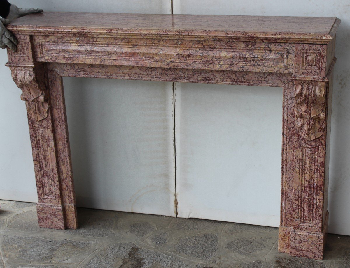 French Fireplace In Brocatello Marble, From The Napoleon III Era.