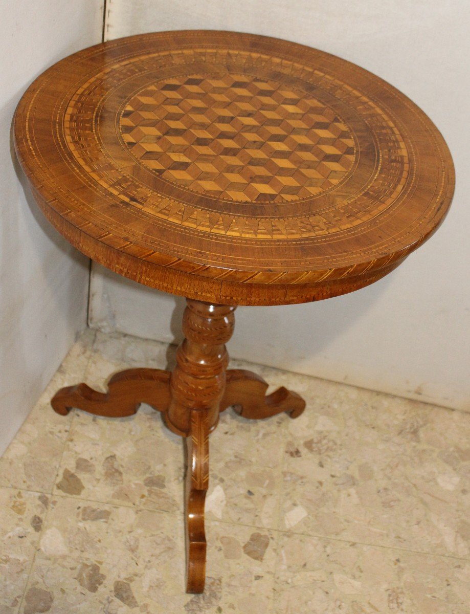 Table Inlaid By Cabinet-makers From The City Of Rolo. Around 1880.-photo-2
