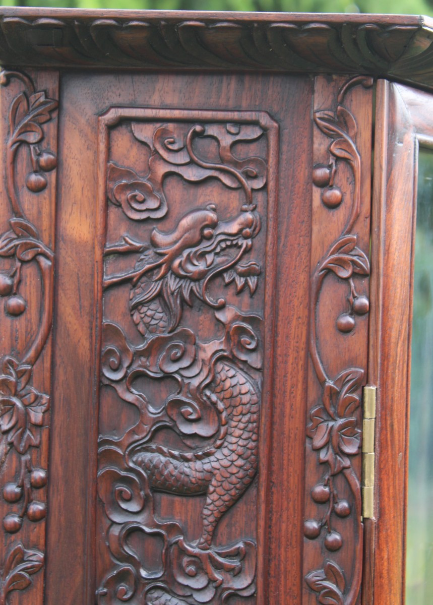 Vitrine Chinois En Bois De Fer Sculptée "au Dragons", XIX Siecle.-photo-6