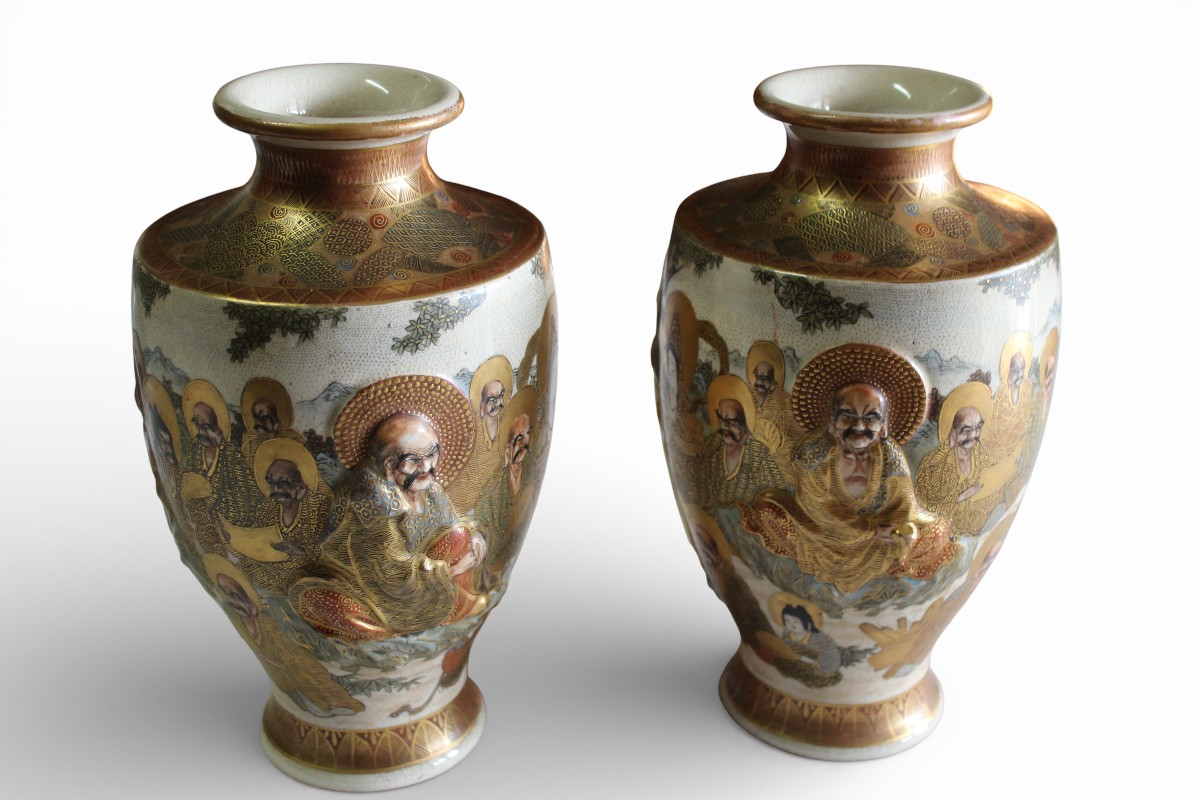 PAIRE DES VASES SATSUMA, SIGNè HODODA, MEIJI PERIOD, FINE XIX SIECLE.-photo-1