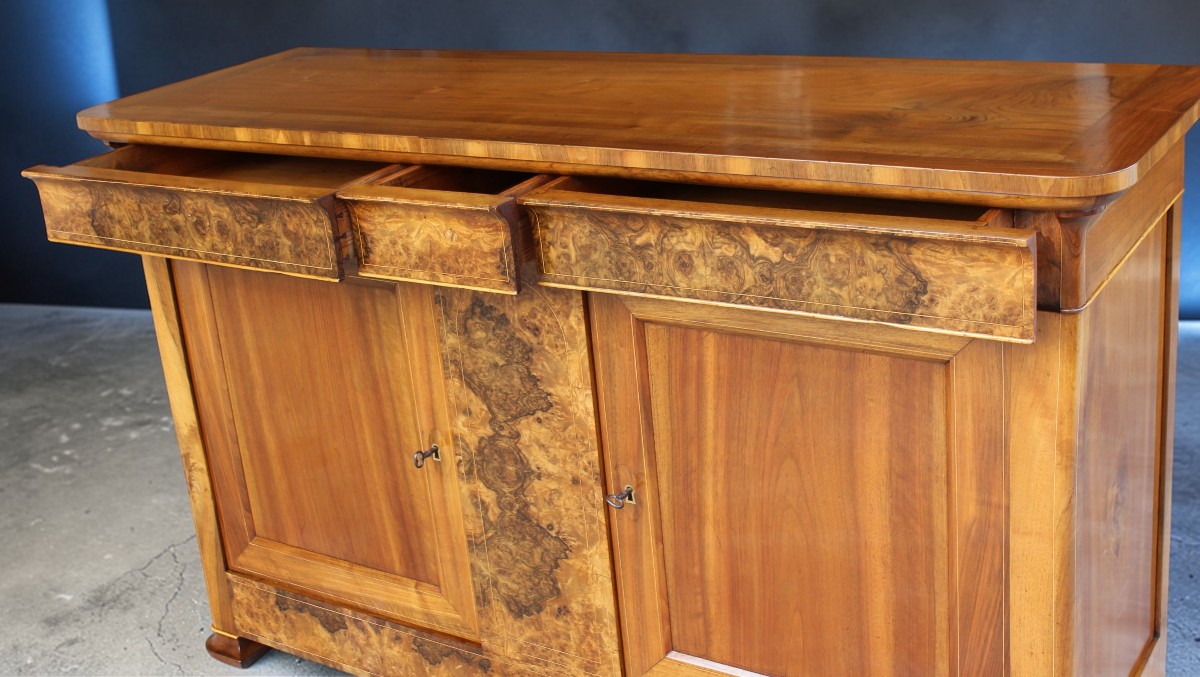 Large Charles X Period Buffet (circa 1830), In Walnut And Wolf, 19th Century.-photo-2