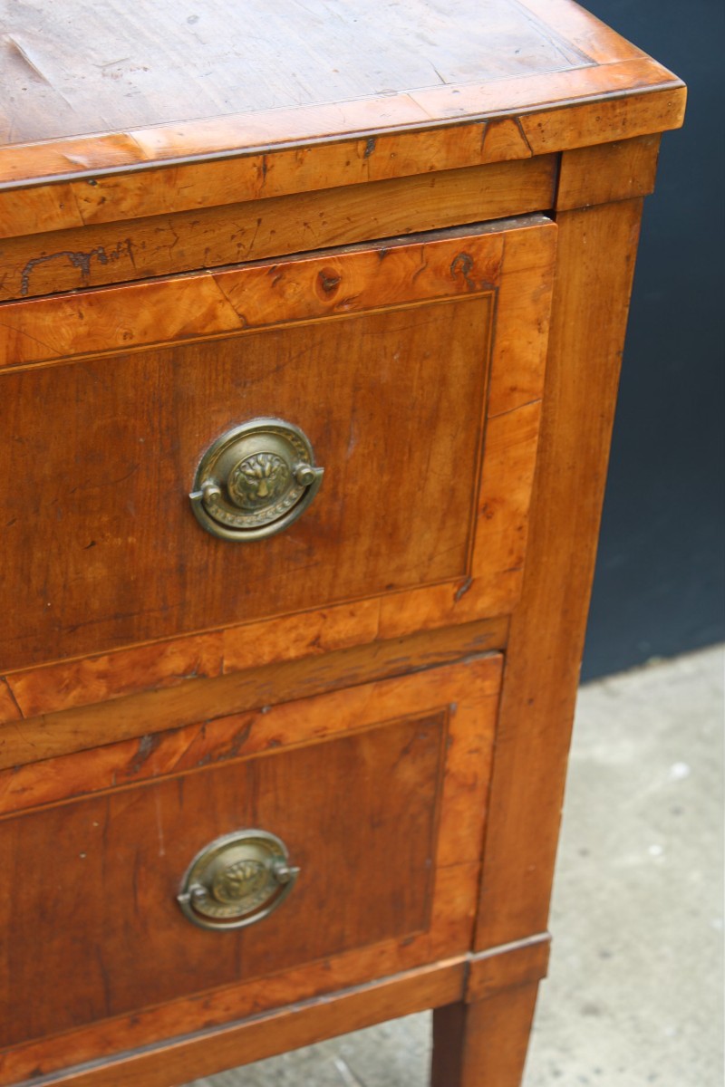 Italian Louis XVI Period Chest Of Drawers, Late 18th Century-photo-3
