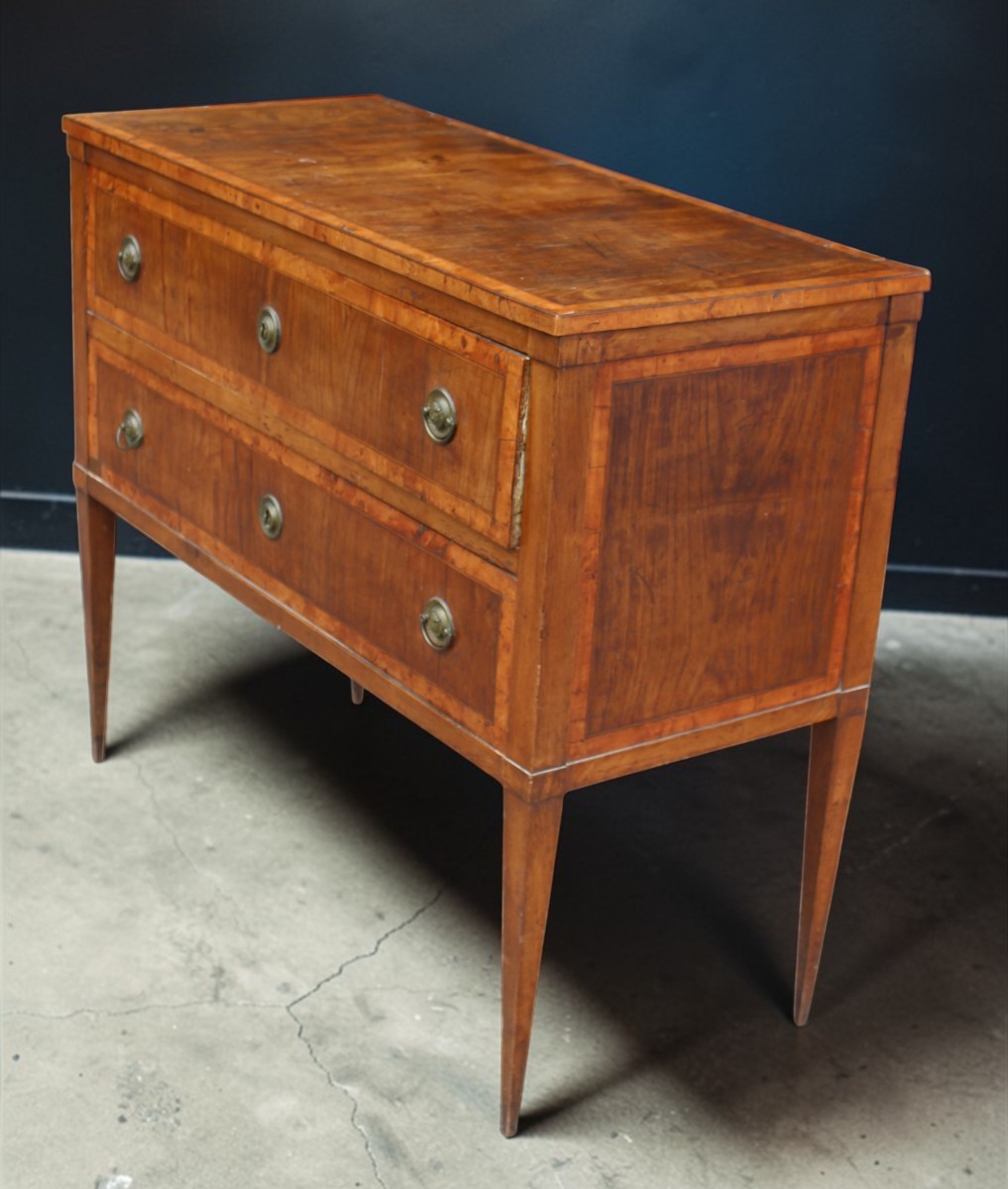 Italian Louis XVI Period Chest Of Drawers, Late 18th Century-photo-4