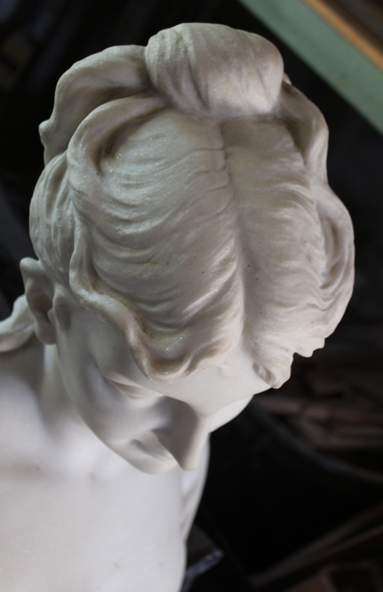 BUSTE DE DAME EN MARBRE, XIX SIECLE.-photo-2