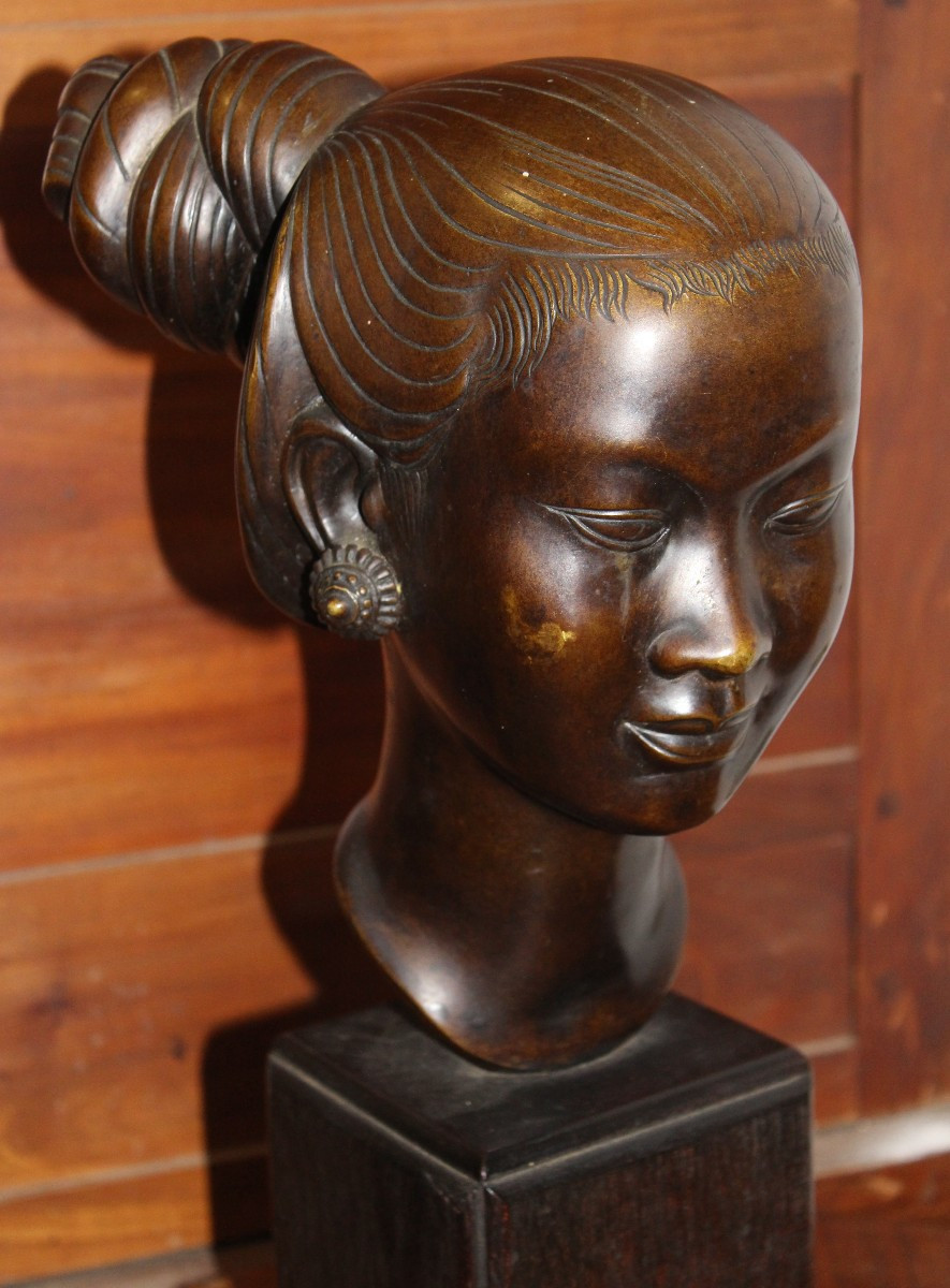 Nguyen Thanh Le (vietnam, 1919–2006) Bronze Bust 