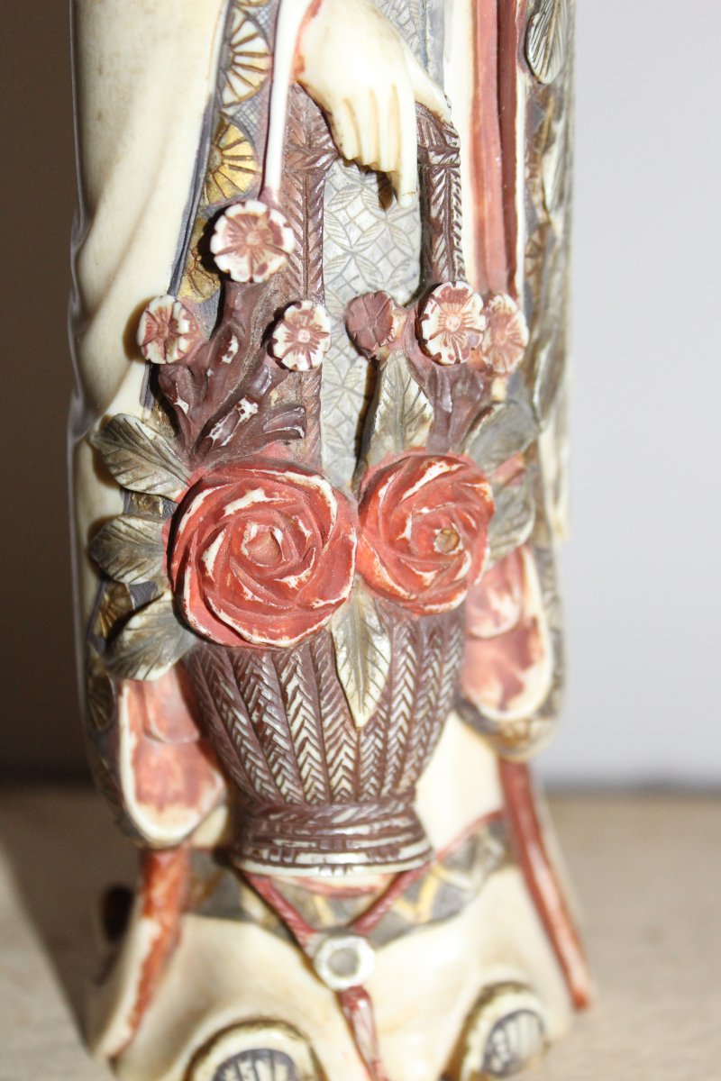 Polychrome Ivory Sculpture Depicting Guanyin, China, Late 19th Century.-photo-1