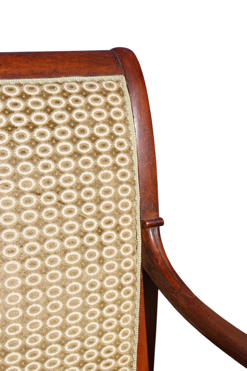 PAIR DE FAUTEUILS EN NOYER D'EPOQUE RESTAURATION, VERS 1830.-photo-4