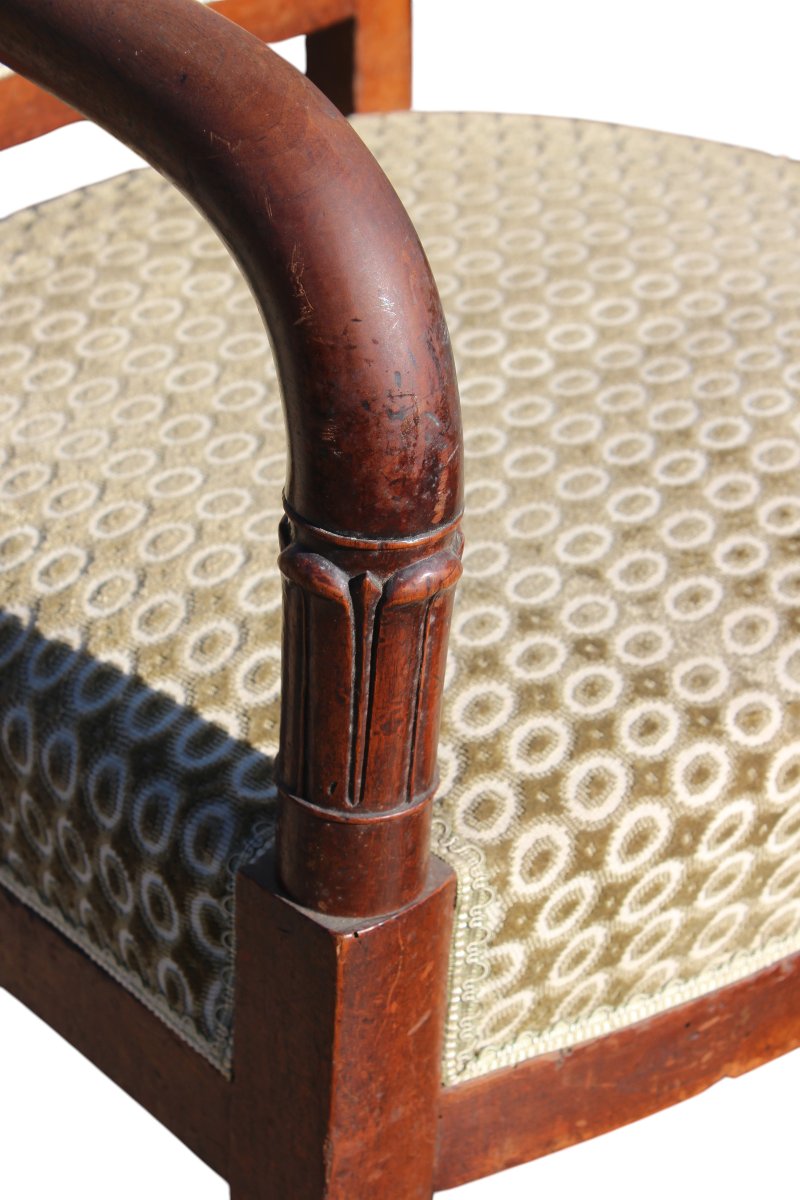 PAIR DE FAUTEUILS EN NOYER D'EPOQUE RESTAURATION, VERS 1830.-photo-4