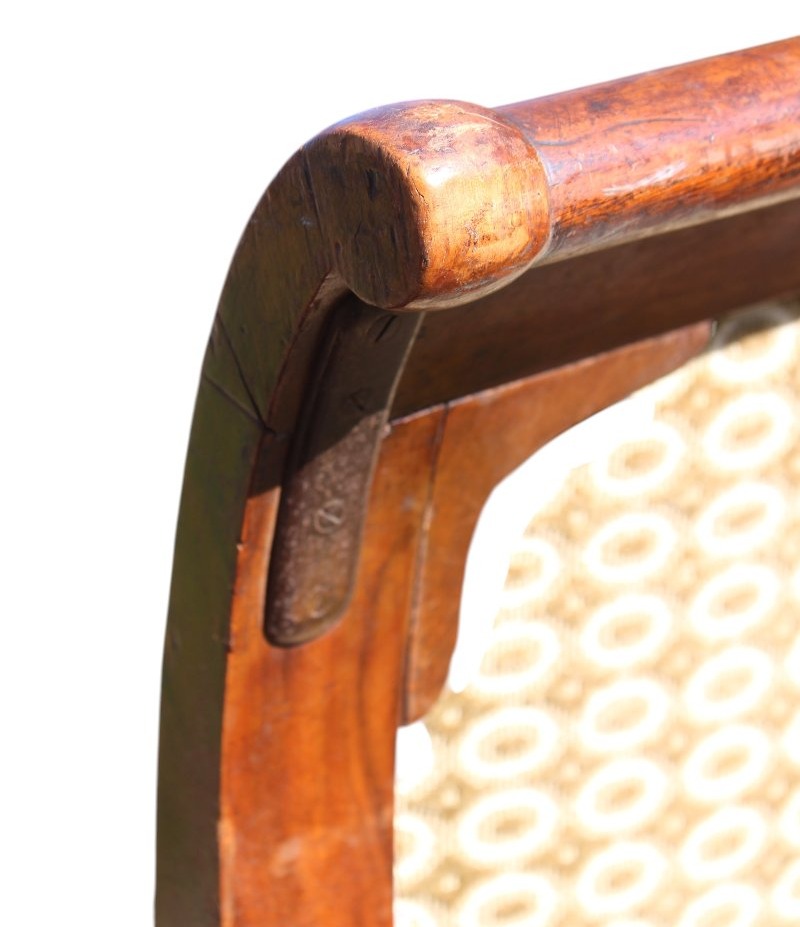 PAIR DE FAUTEUILS EN NOYER D'EPOQUE RESTAURATION, VERS 1830.-photo-5