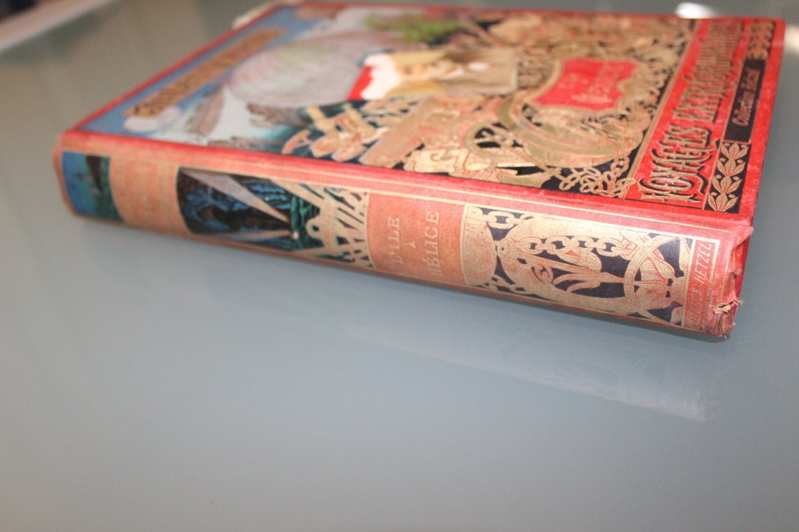 Book Of Jules Verne -photo-3