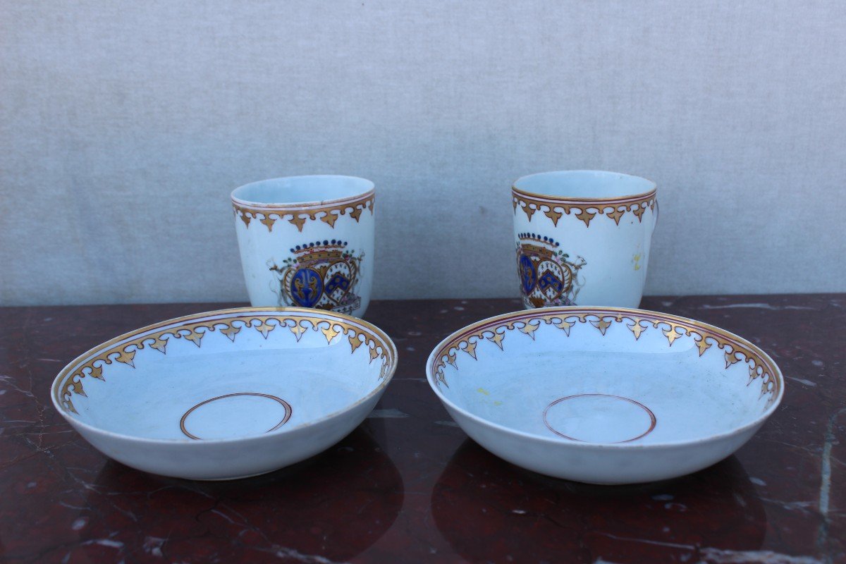 Pair Of Cups And Saucers Armorial-photo-4