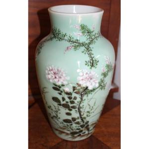 Seto Japanese Vase, Celadon Porcelain, Meiji Period, Late 19th Century.