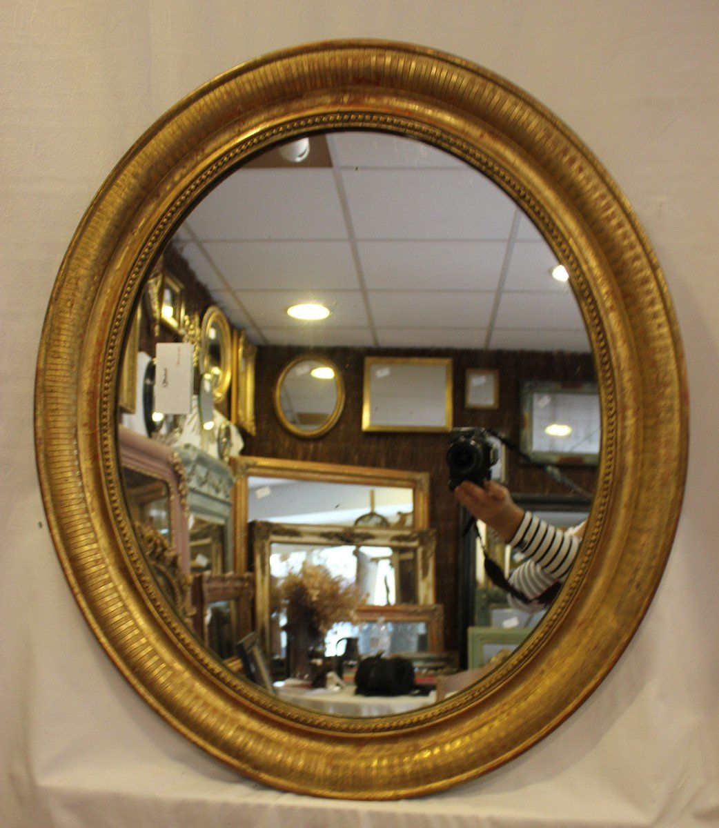 Miroir Ovale Louis Philippe, Feuille d'Or d'Origine Gravée 64 X 74 Cm