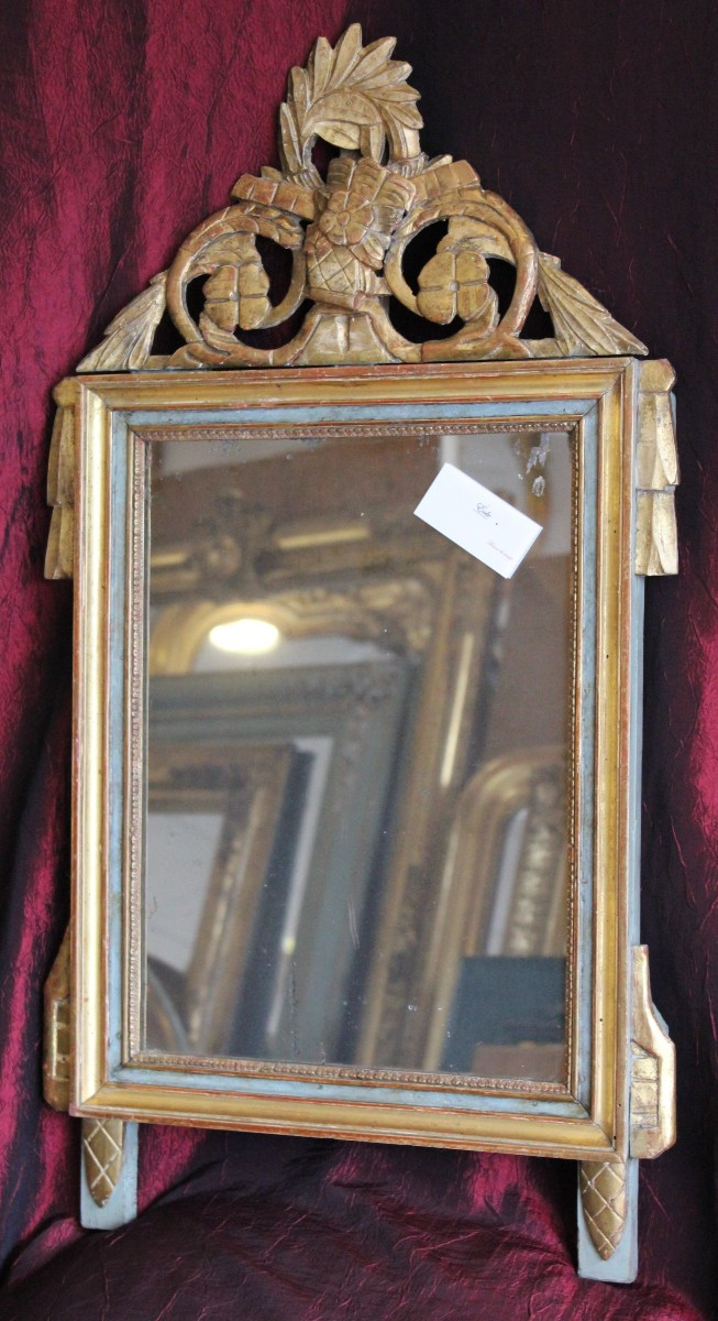 40 X 75 Cm Small Antique Louis XVI Directory Mirror In Carved And Gilded Wood