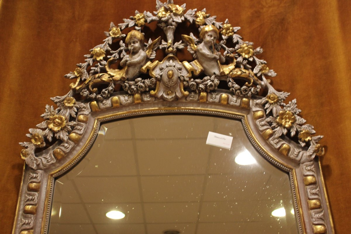 87 x 166 cm Miroir ancien de cheminée XIXème, feuille d'or et patine, décor d'anges musiciens.-photo-7