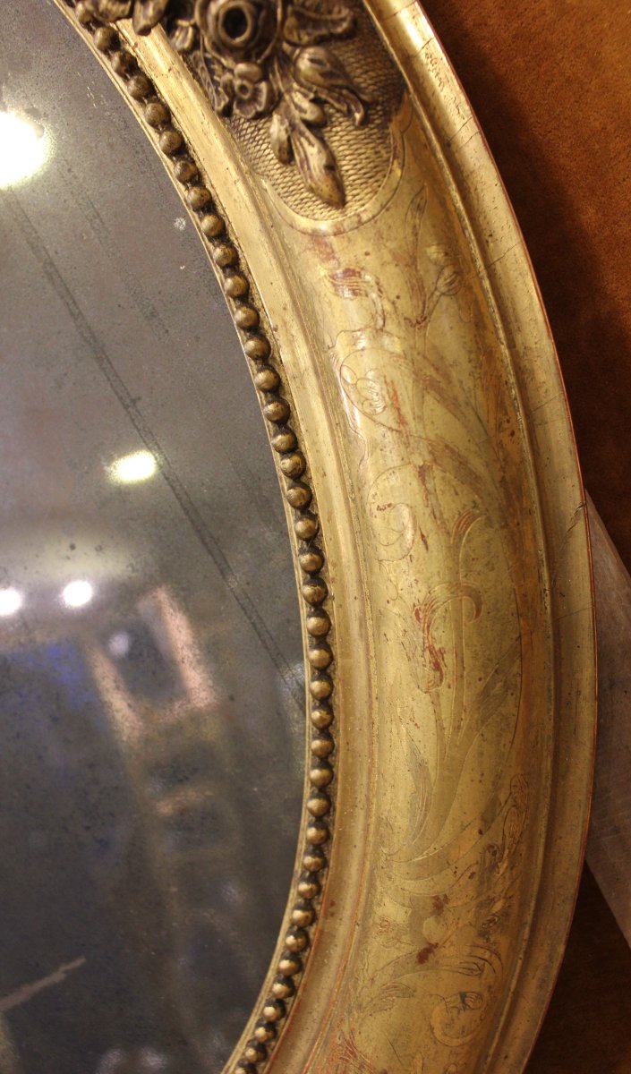 61 x 80 cm Miroir ovale style Louis XVI, feuille d'or, glace mercure.-photo-1