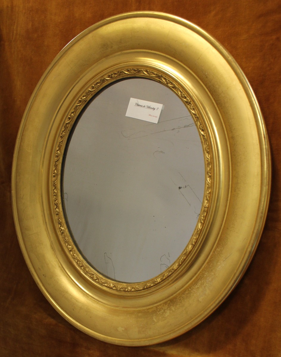 62 X 54 Cm Antique Mirror, Oval Medallion, Gold Leaf And Mercury Glass