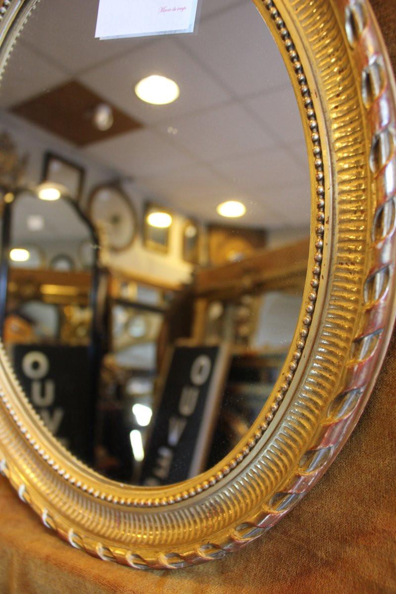 36 x 42 cm,  Miroir ancien ovale perlé  feuille d'or-photo-3