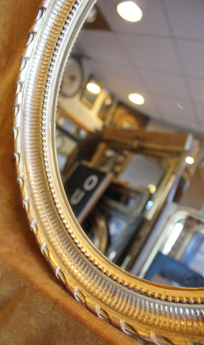 36 x 42 cm,  Miroir ancien ovale perlé  feuille d'or-photo-4