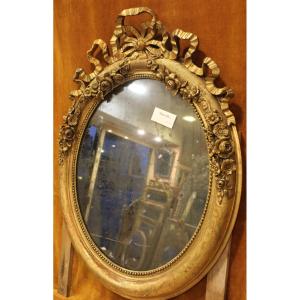 61 x 80 cm Miroir ovale style Louis XVI, feuille d'or, glace mercure.