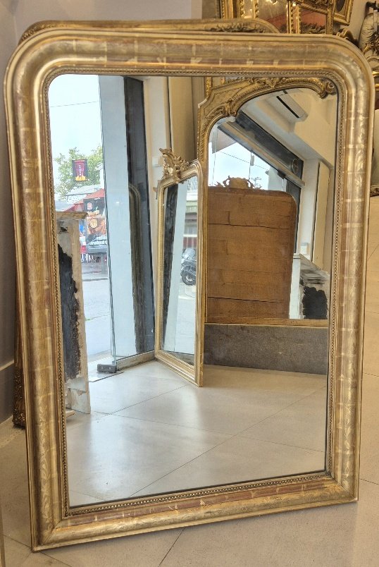 Louis Philippe Mirror With Gold Leaves 102*142cm-photo-1