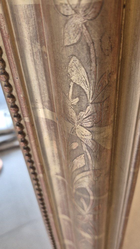 Louis Philippe Mirror With Gold Leaves 102*142cm-photo-3