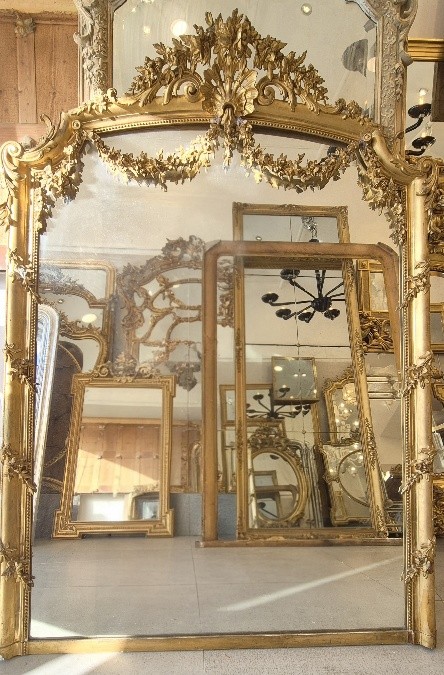 Miroir Napoléon III doré  118*162cm