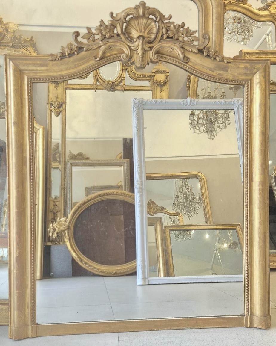 Miroir Louis Philippe doré feuilles d'or  112*136cm