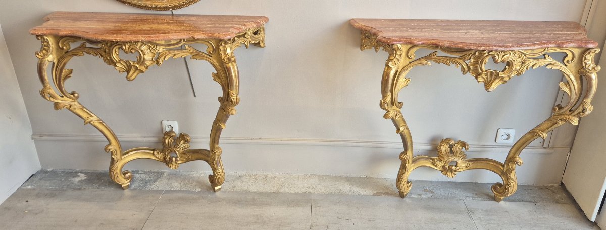 Pair de consoles dorées Louis XV  102cm