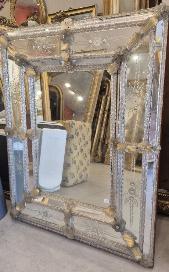 1960 Murano Glass With Engraved Design And Foliage, 70*88 Cm-photo-4