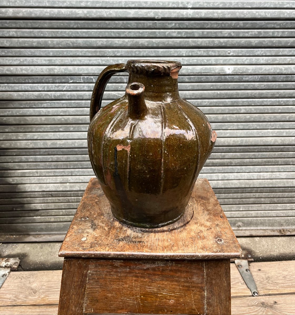 Melard à Bec, Or “beaker”