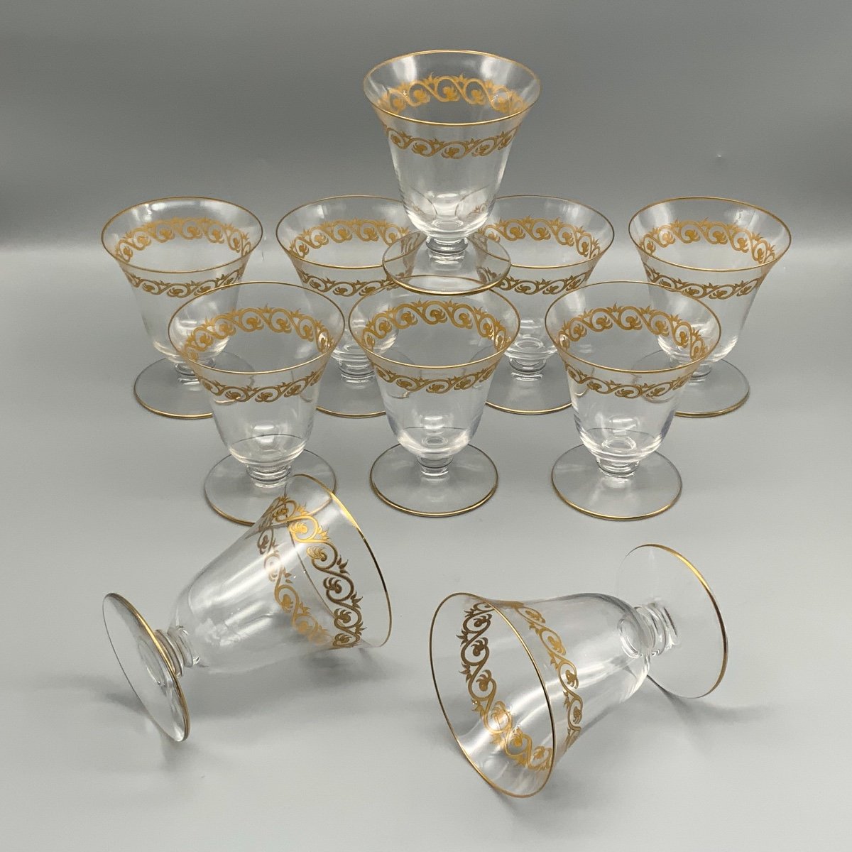 Saint Louis 10 Wine Glasses-photo-2