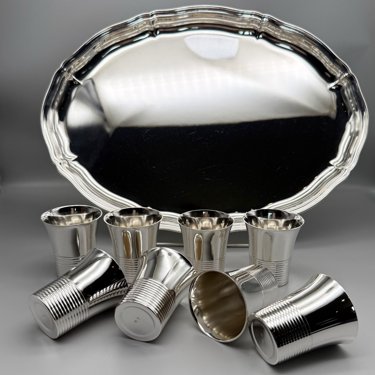 8 Cups + Silver Metal Tray 