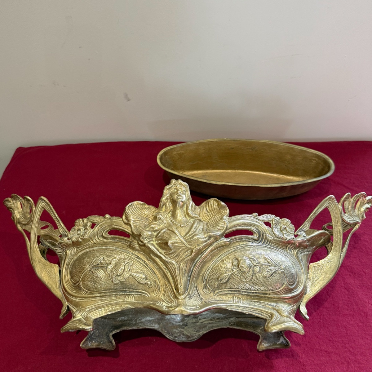 Bronze Planter -photo-1