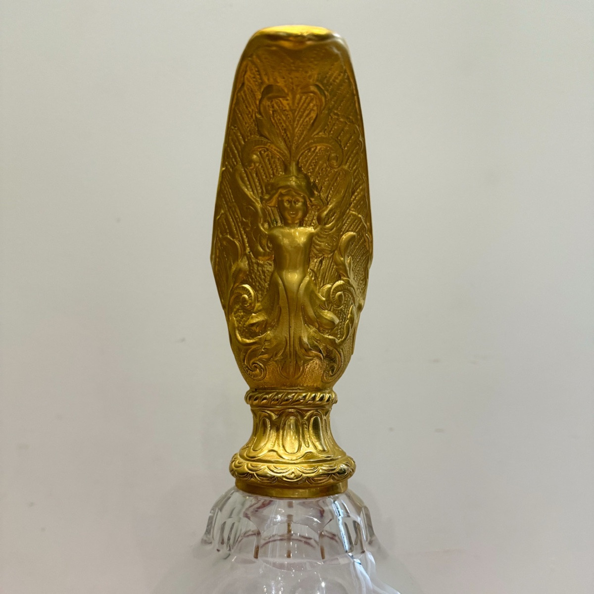 Crystal Ewer On A Pedestal -photo-3