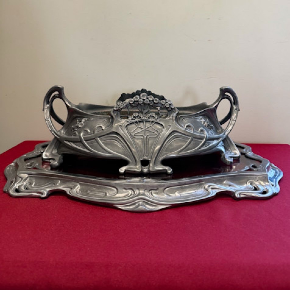 Jardinière et son surtout Art Nouveau