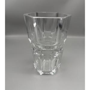 Baccarat vase Edith