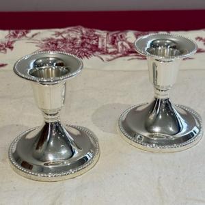 Christofle paire de petits bougeoirs Perles