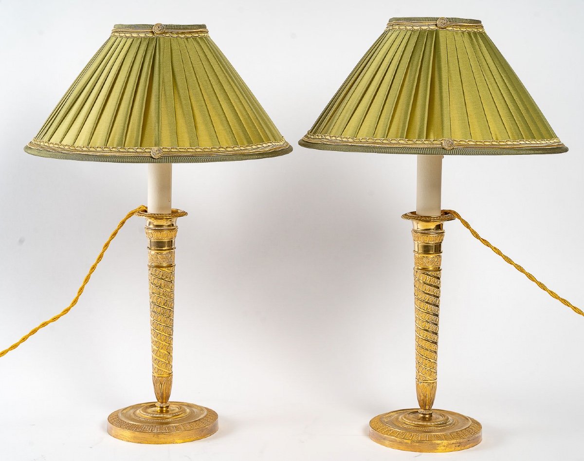 Pair Of Candlesticks In Gilt Bronze Lamps Decorated With Heart Raises From The Directoire Period