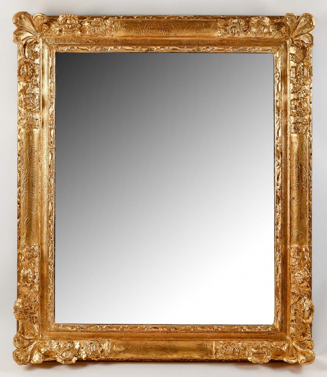 A French Regence Period Carved And Gilt Wood And Stucco Mirror Circa 1720-photo-3