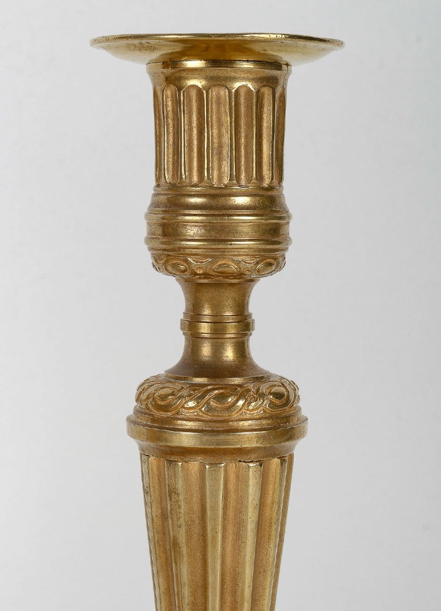 Paire De Flambeaux En Lampes à Décor De Cannelures En Bronze Ciselé Doré époque Louis XVI-photo-2