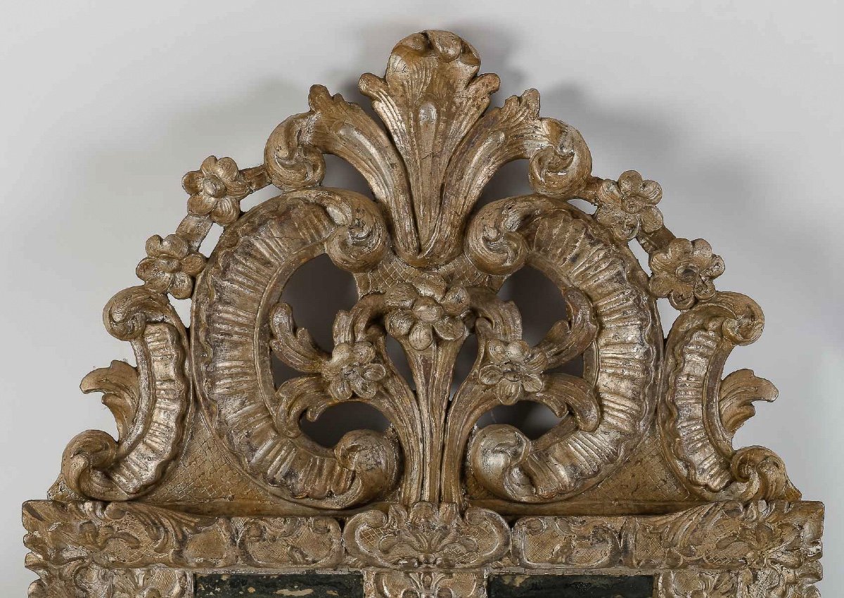 époque Régence Vers 1715-1723 Miroir à Parecloses Et à Fronton En Bois Argenté-photo-2