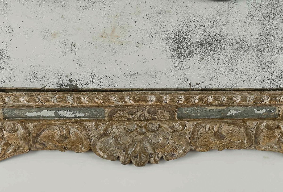 époque Régence Vers 1715-1723 Miroir à Parecloses Et à Fronton En Bois Argenté-photo-2