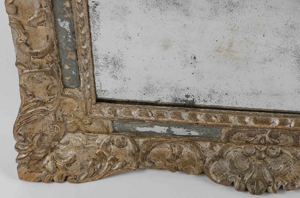 époque Régence Vers 1715-1723 Miroir à Parecloses Et à Fronton En Bois Argenté-photo-3