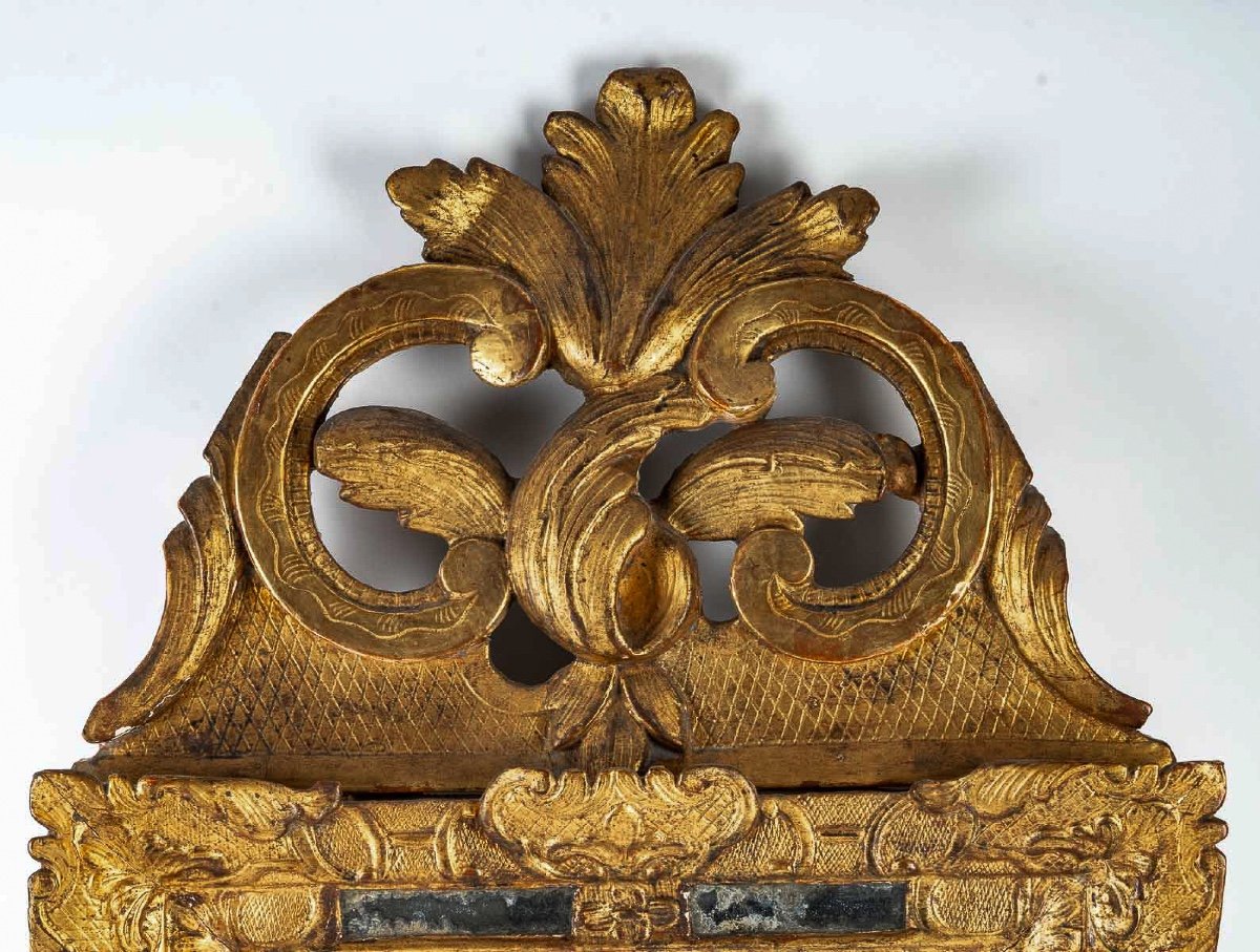 Miroir à Fronton En Bois Sculpté Et Doré D’époque Régence Vers 1715-1723-photo-2